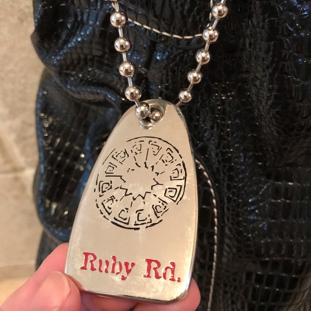 Ruby road purse - Picture 2 of 3